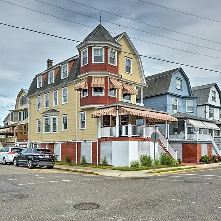 Striking Cape May Getaway, Steps From The Beach!-3