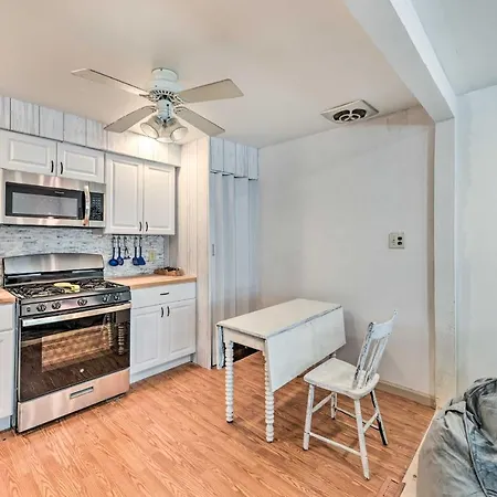 Cozy Cape May Escape Near Beaches And Golfing!-2